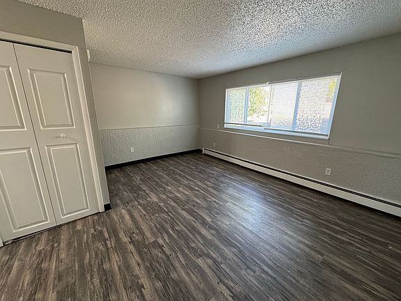 2nd image of 405-415 Saint Vrain Pl #102