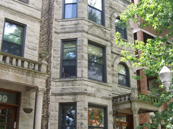 911 W Dakin, 911 W Dakin St APT 2, Chicago, IL 60613