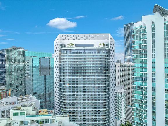 2nd image of 1300 Brickell Bay Dr APT 2005