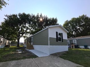 1857 Meyer St, Greenwood, IN 46143