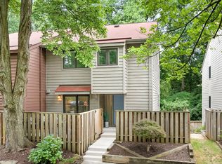 1922 Winterport Cluster, Reston, VA 20191