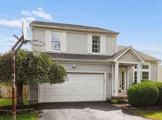 1553 Sassafras Ln, Marysville, OH 43040