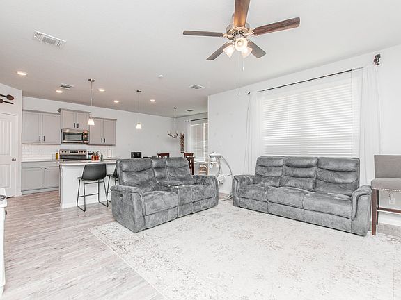 3rd image of 3426 Aubree Katherine Dr