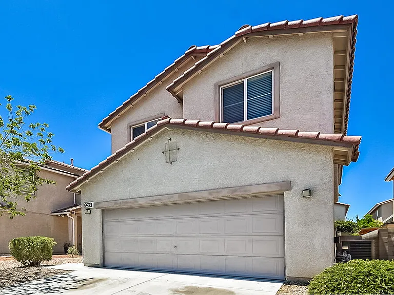 9521 Colorado Blue St — Photo 4