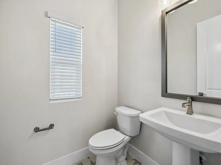 7244 Sutton Ln — Photo 6