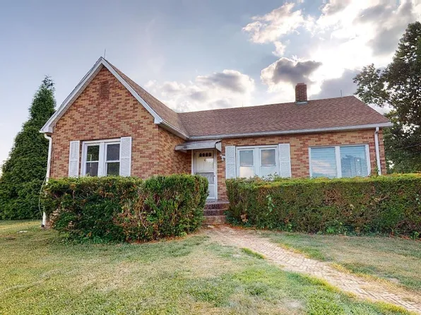 704 S 5th St, Holland, IN 47541