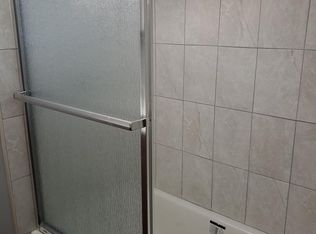 38 Long St, Lake Grove, NY 11755