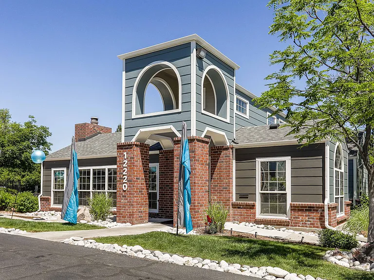 Magnolia Ridge — Photo 18