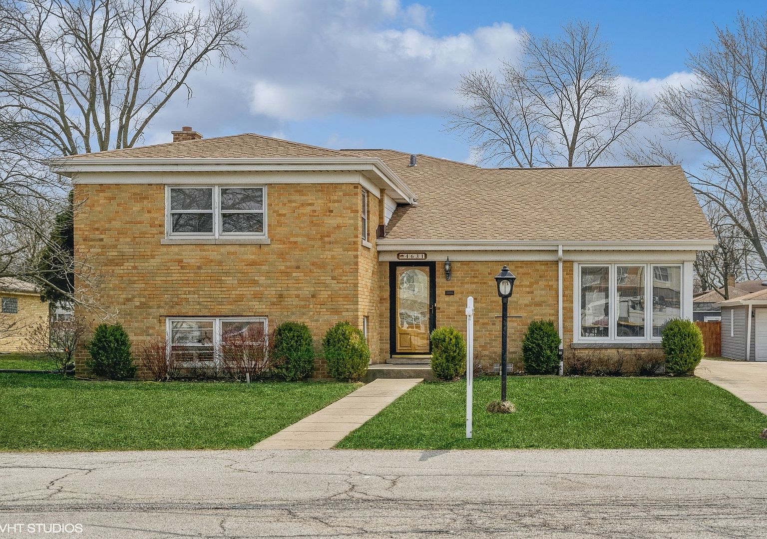 4631 W Lake Ave, Glenview, IL 60025 Zillow