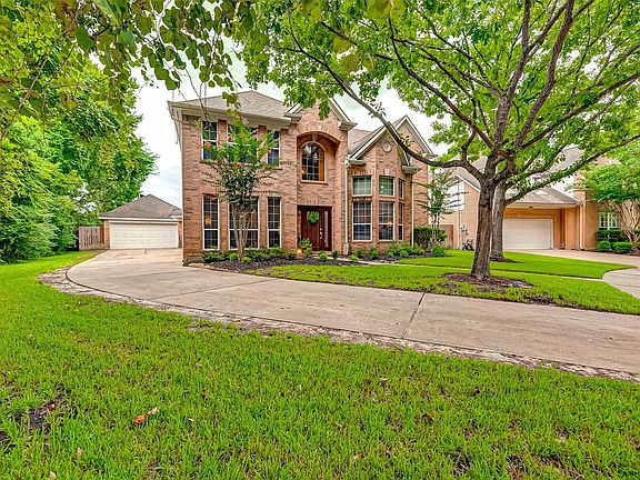 3rd image of 5303 Portage Rock Ln