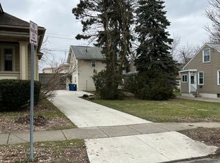 38 Springville Ave, Amherst, NY 14226
