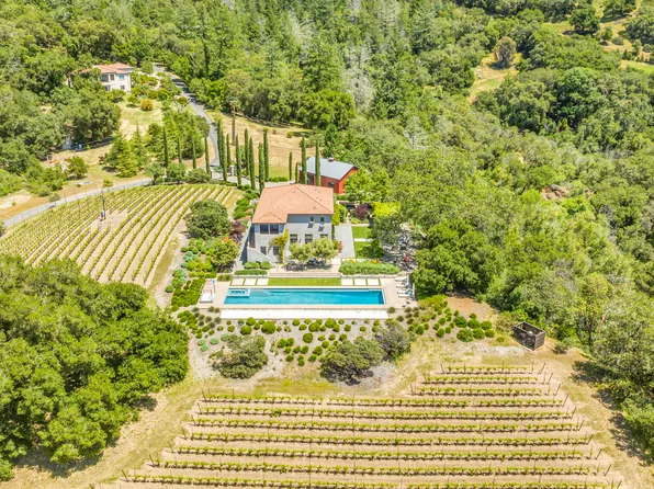 1176 Asti Ridge Rd, Cloverdale, CA 95425