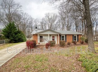 3 Duncan Ct, Mauldin, SC 29662