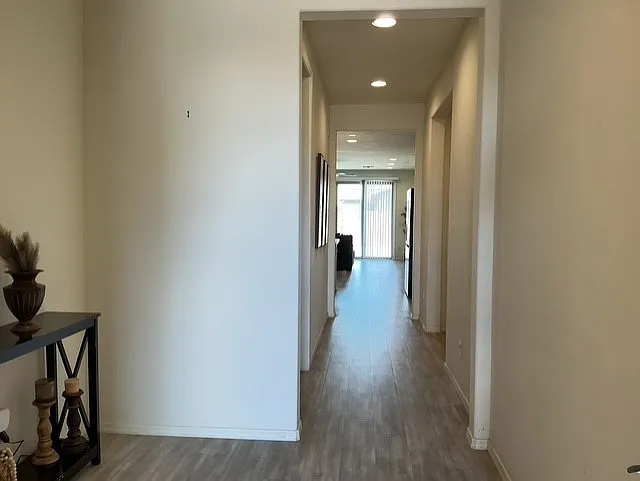1268 E Jahns Dr — Photo 3