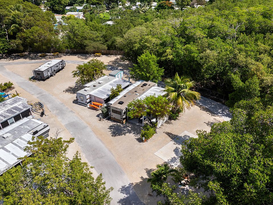 1st image of 101551 Overseas Hwy #163