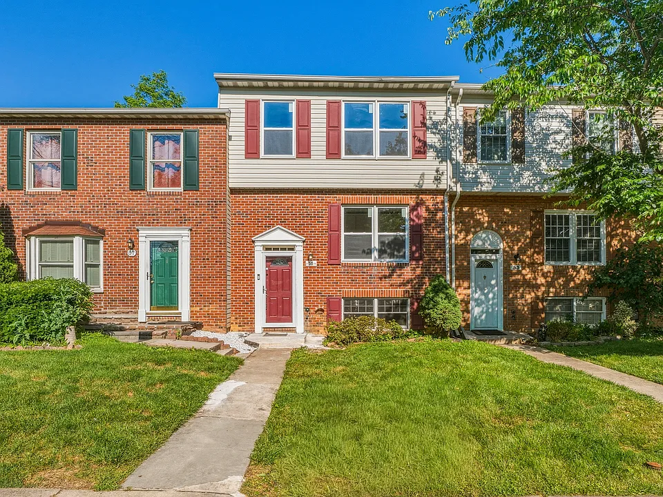 55 Oak Crest Ct