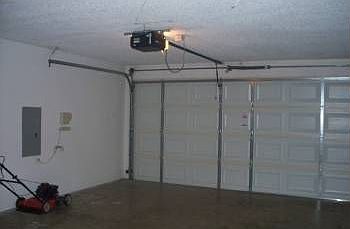 2nd image of 1912 Espinosa Dr