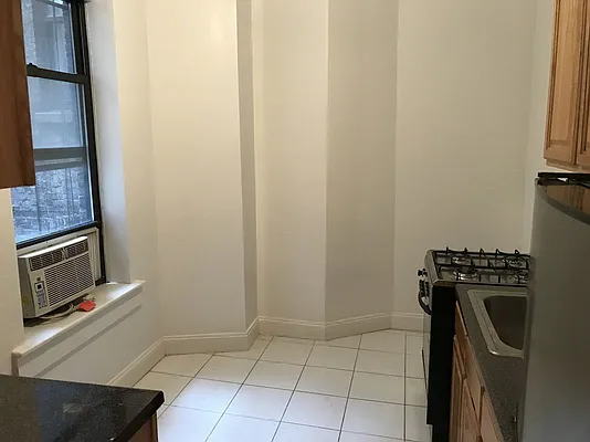 Rented by Village Living Realty | media 6