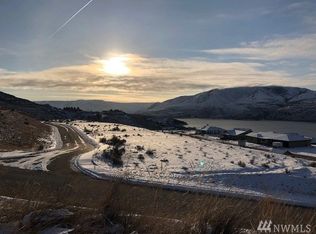 72 Crystal Dr, Chelan, WA 98816