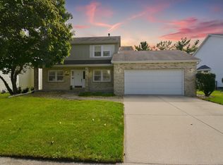 3007 Providence Dr, Bloomington, IL 61704