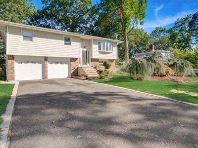 25 Rockland Avenue, West Babylon, NY, 11704
