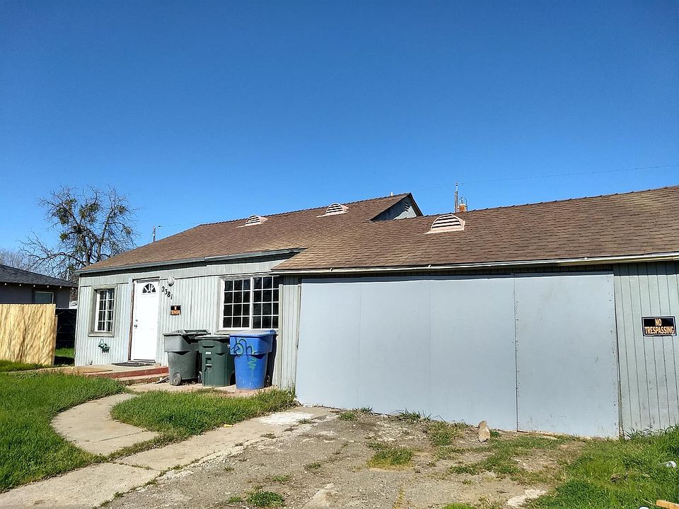 2nd image of 2381 20th Ave