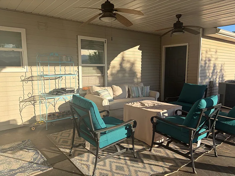 2295 Arrowhead Cir — Photo 32