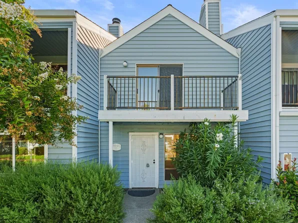 5943 Main Ave APT E, Orangevale, CA 95662