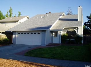 1635 Brandee Ln, Santa Rosa, CA 95403