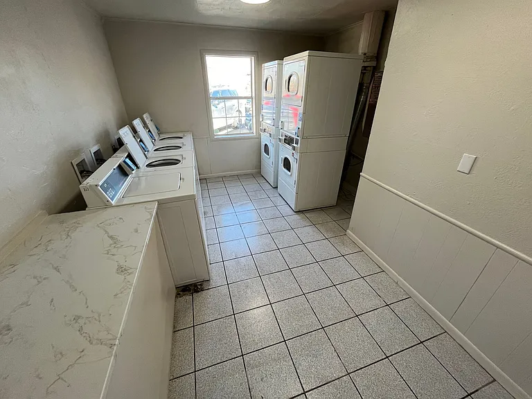 Terraces at Nichols Hills Renovated Two-Bedrooms — Photo 9