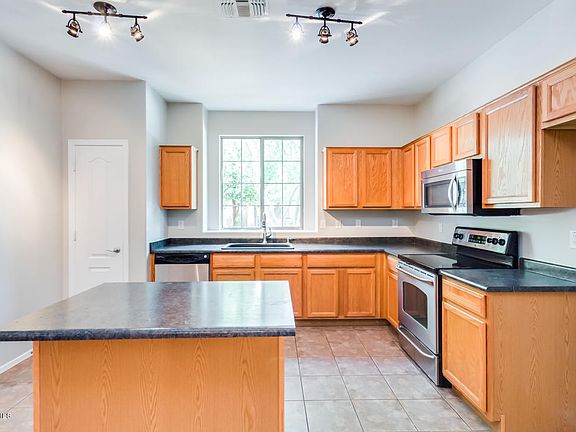 3rd image of 4380 E Rosemonte Dr