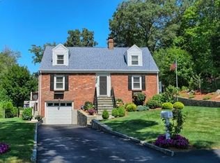 29 Spring St, Wakefield, MA 01880