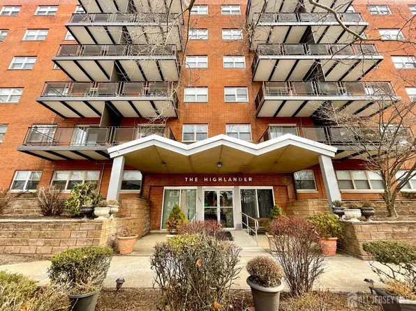 123 S Adelaide Ave APT 2K, Highland Park, NJ 08904