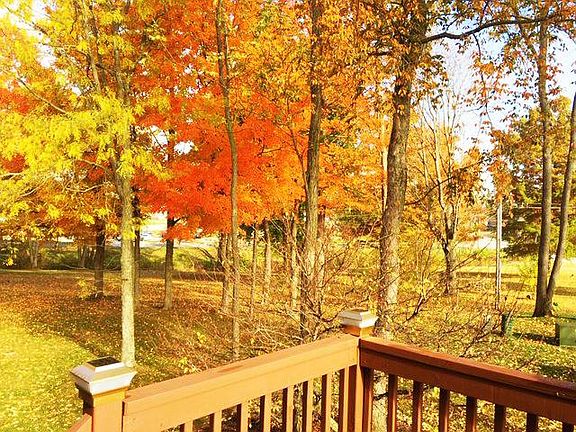 4th image of 100 Long Hollow Dr