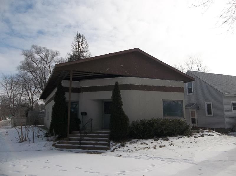 1st image of 2035 Price St