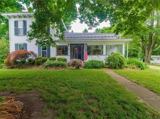 921 Plymouth Ridge Rd, Ashtabula, OH 44004