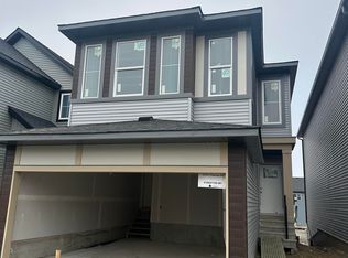 2256 4th Ave SW, Edmonton, AB T6X1V3