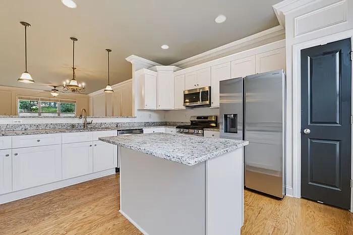 5756 Pine Oak Dr NW — Photo 6