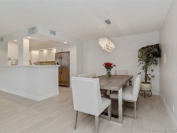 3rd image of 3771 Environ Blvd APT 247