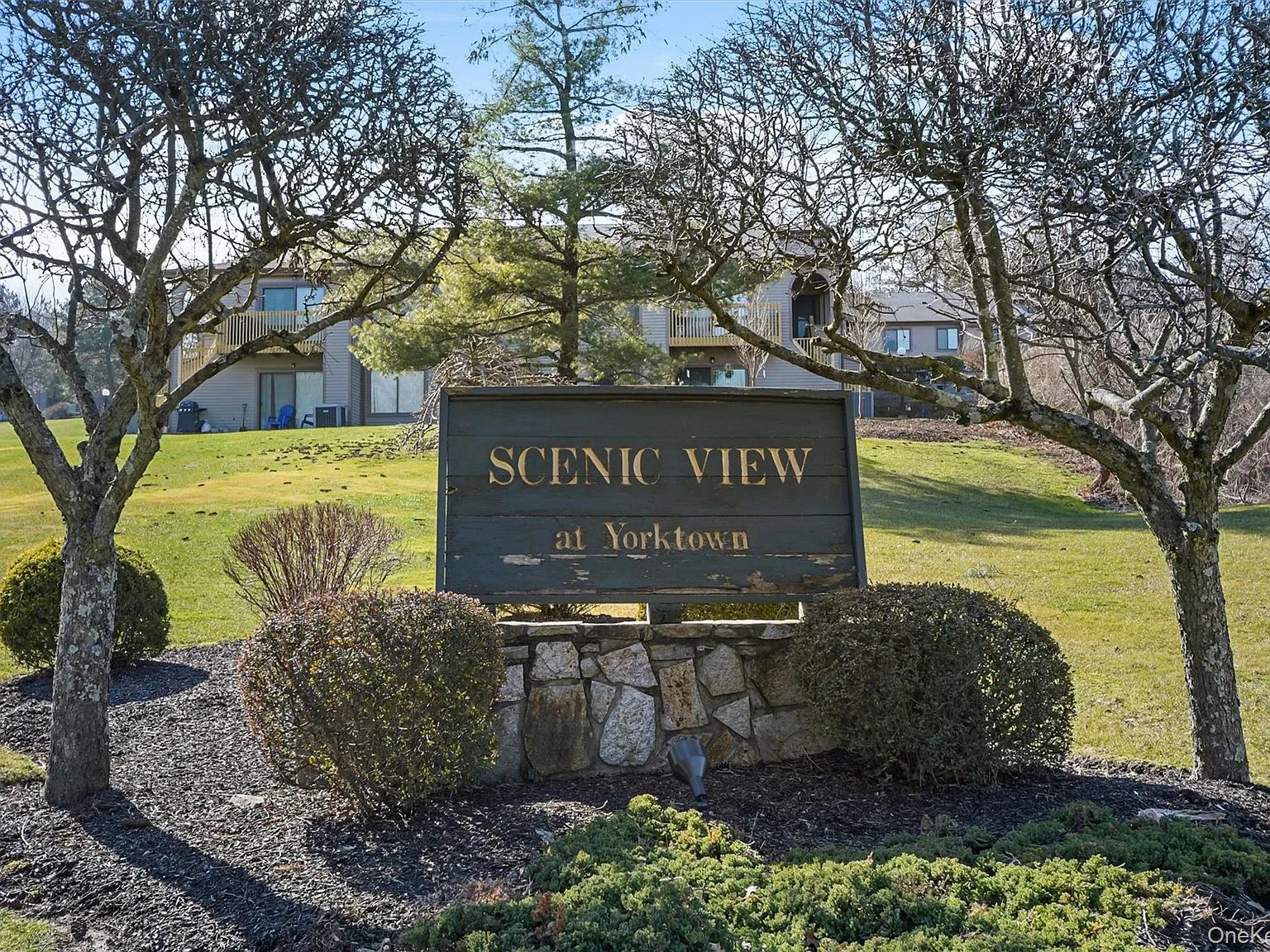 2 bed, 2.0 bath, 1040 sqft, $3,100 — Photo 1