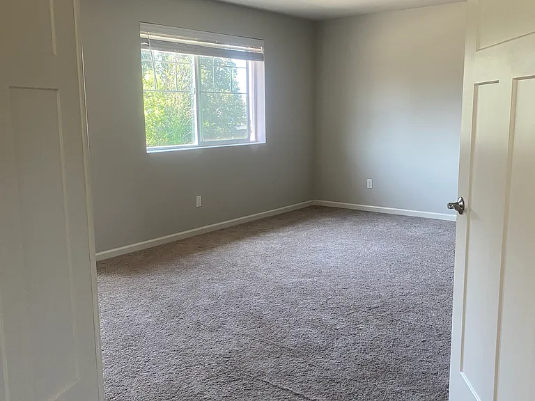 13414 NE 114th Way — Photo 17