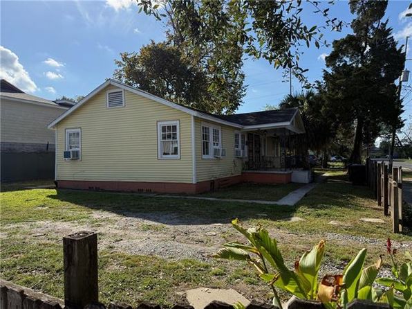 (undisclosed Address)