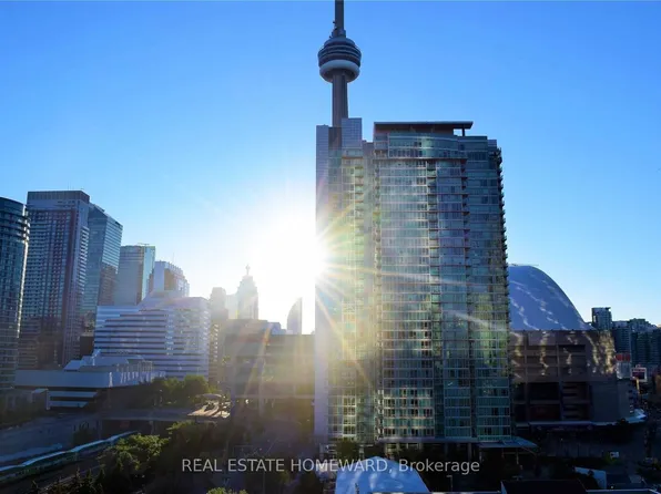 4K Spadina Ave, Toronto, ON