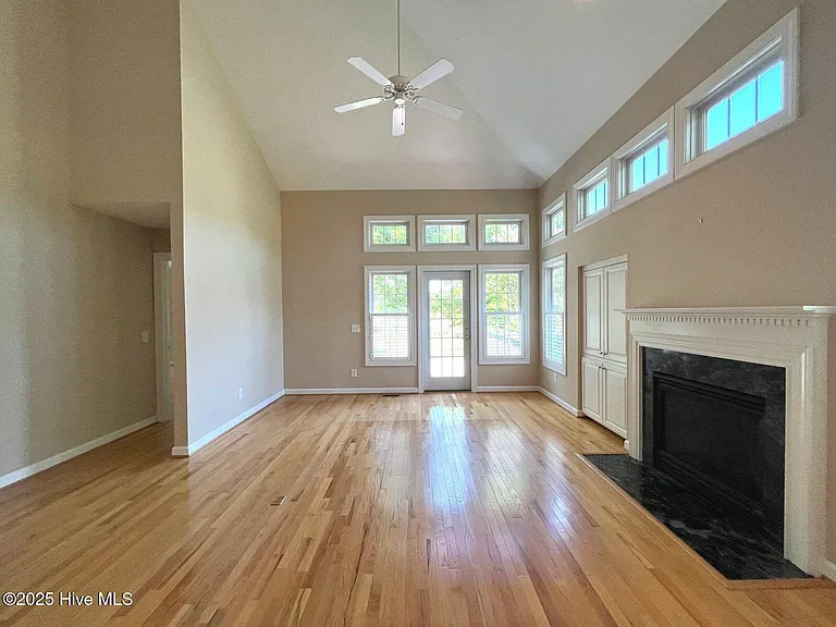 150 Starland Ln — Photo 13