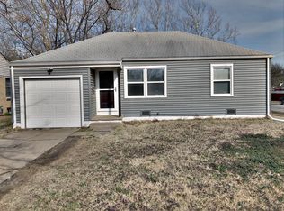 1956 S Pinecrest Ave, Wichita, KS 67218