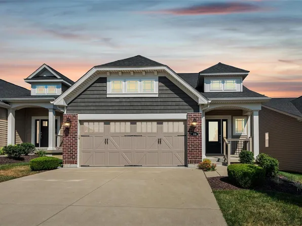116 Oakleigh Park Ln, Saint Charles, MO 63303