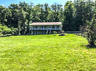 194 McDonalds Farm Rd, Linden, VA 22642