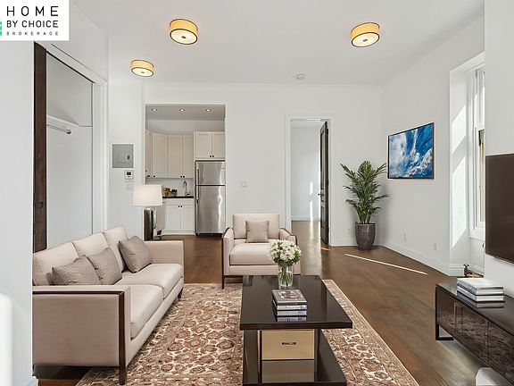 3rd image of 10 5th Ave APT 4C