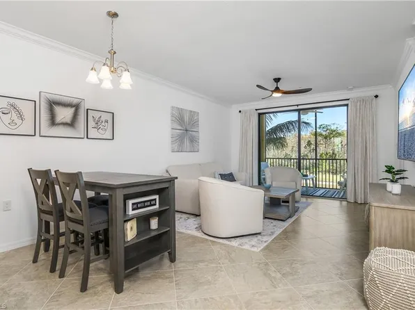 9590 Trevi CT #5324, NAPLES, FL 34113