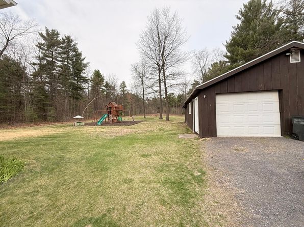 187 Fuller Rd, Peru, NY 12972